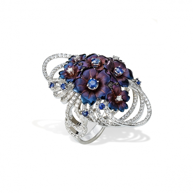 SAPPHIRE VERVAIN RING